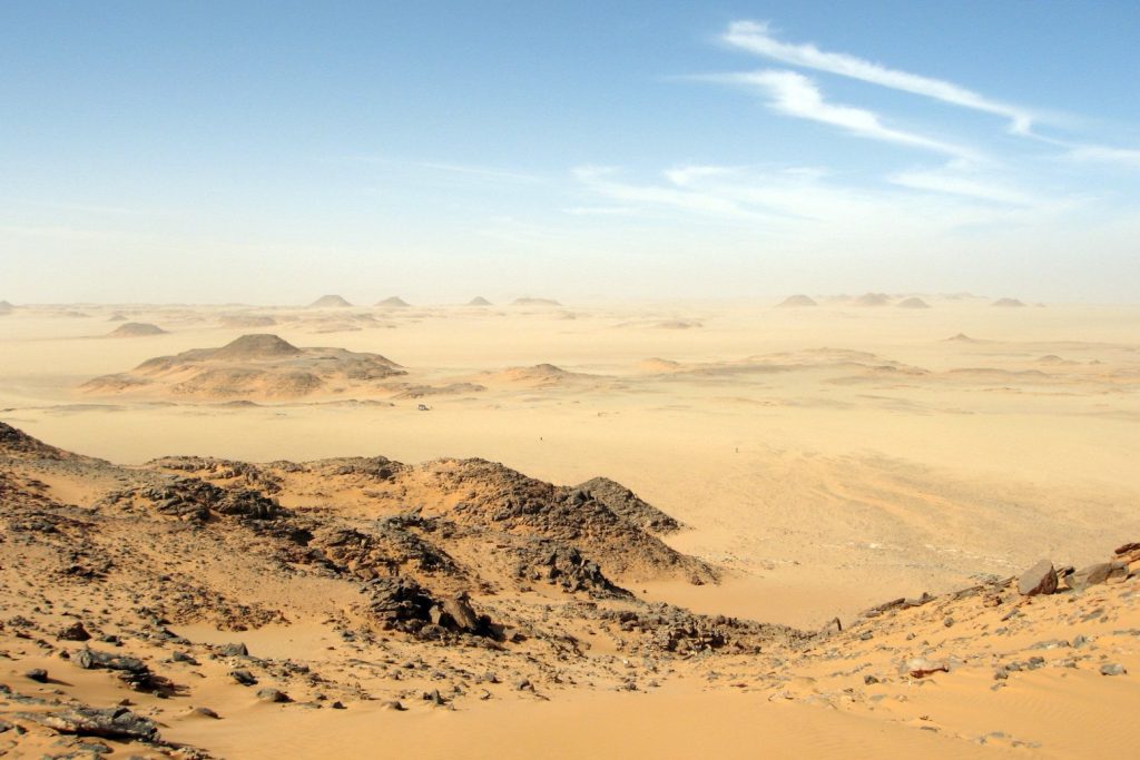 IOM Finds 65 Migrant Bodies in Libyan Desert