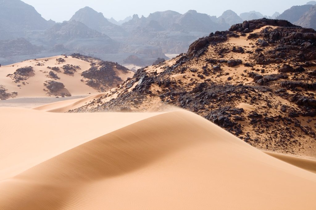 Libyan Desert Mass Grave Reveals 65 Migrants Deadly Smuggling Toll
