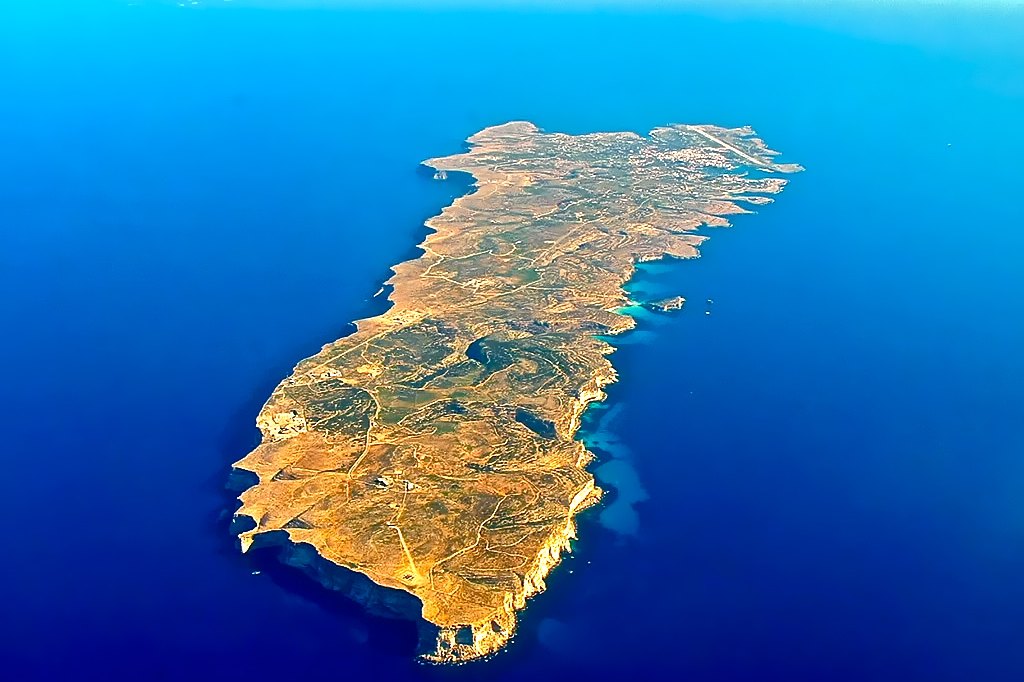 Migrant Boat Capsizes Off Lampedusa Coast, Dozens Feared Dead