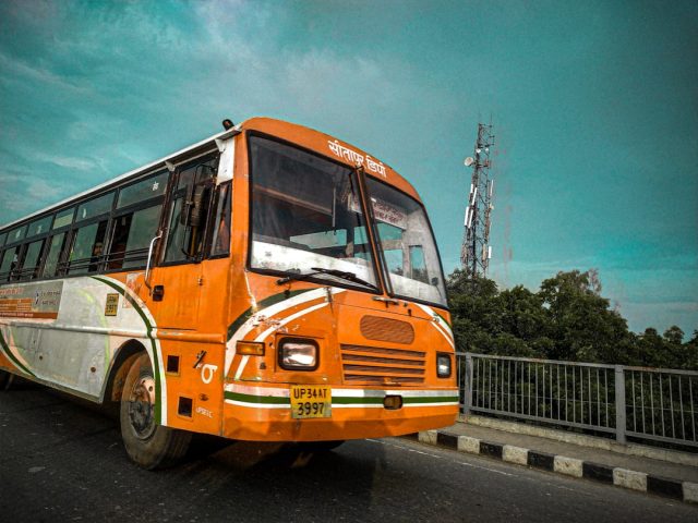 Hospital staff in Latehar town triage patients after a bus overturned due to brake failure, with ambulances transporting injured to division facilities.