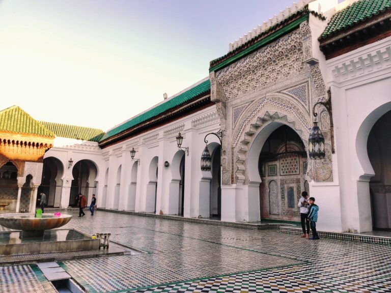 Fez Building Collapse Kills 22, Injures Several in Morocco