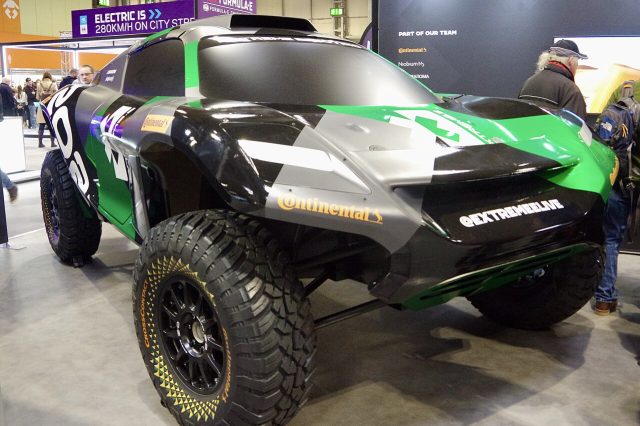 Off-road electric racing car