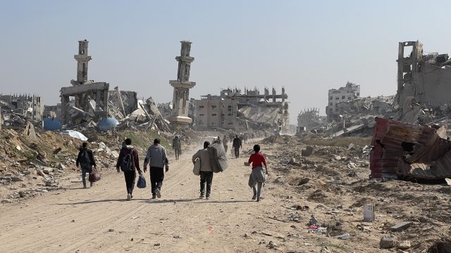 Photo: Grammy Awards red carpet event - illustrating article 'January 2025 Gaza war ceasefire'