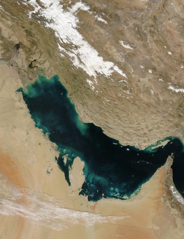 A declassified U.S. Department of War mission report document titled DOW-UAP-D61 detailing a 2020 UAP sighting over the Persian Gulf.