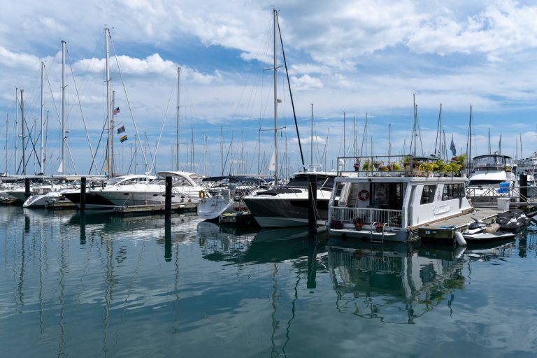 Chicago’s Monroe Harbor: A Vital Waterfront Hub for Boaters