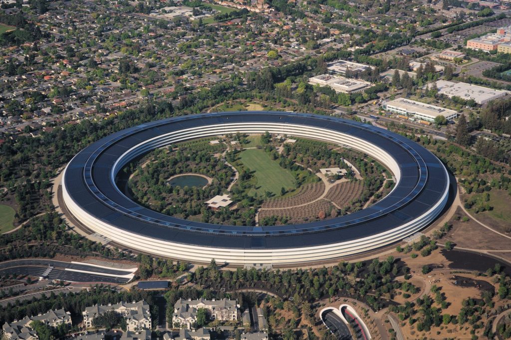 Mark Selwyn leads Apple in high-stakes trade secret case