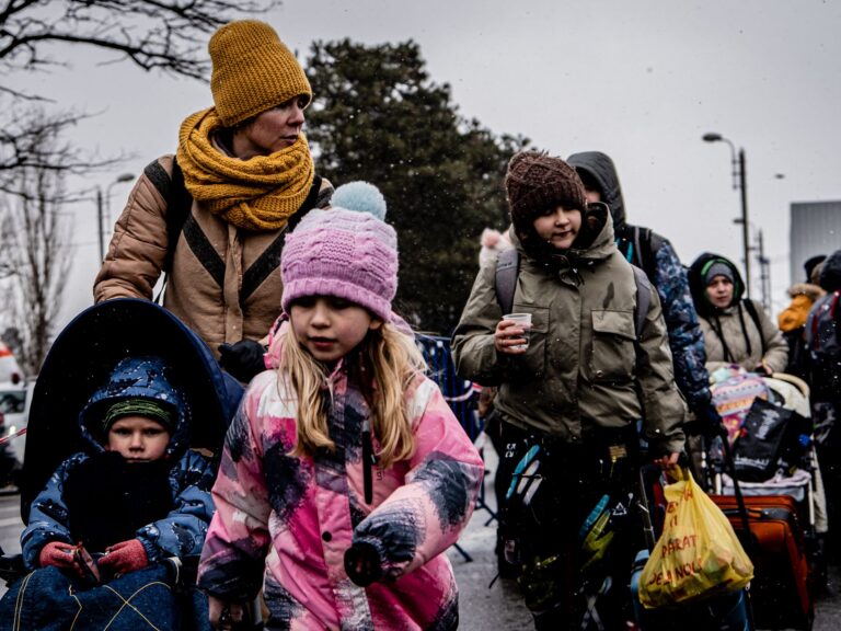 Refugee exodus reaches 2.8 million as Russian strikes hit west Ukraine