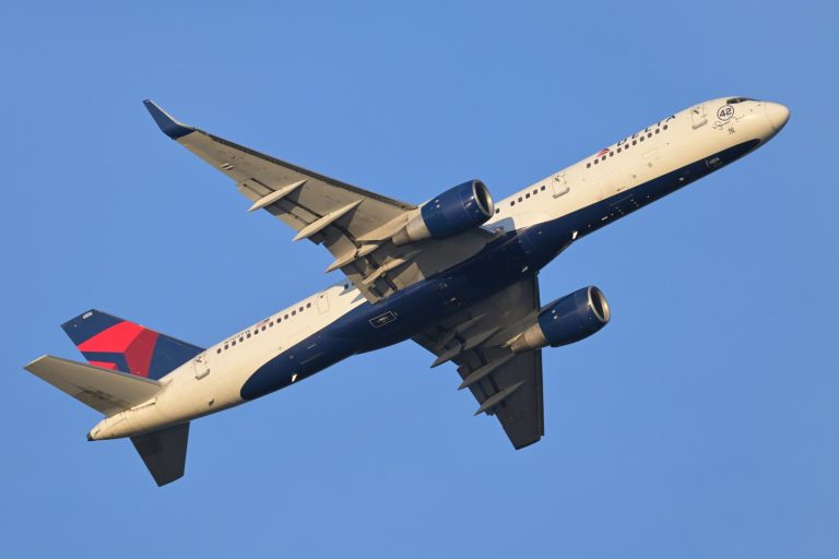 Skiplagging Saves Travelers Average 47% on Flights, Airlines Push Back in Court