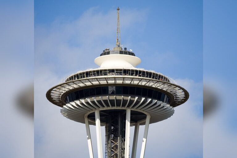 Security tightens at Seattle Center, Space Needle protected