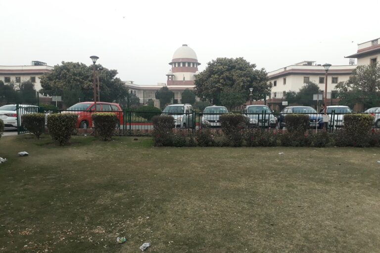Supreme Court Rejects Blanket Internet Bans for Children, Seeks Better Safeguards