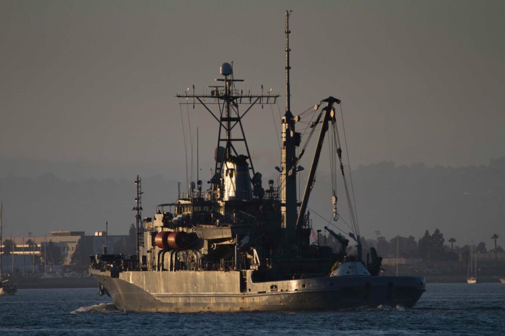 Us Navy Ship At Sea