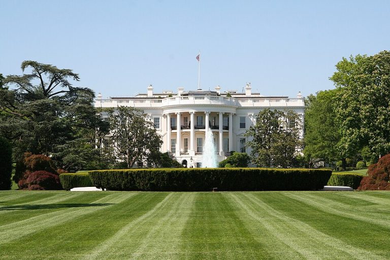 Supreme Court Allows Trump White House Ballroom Construction to Proceed
